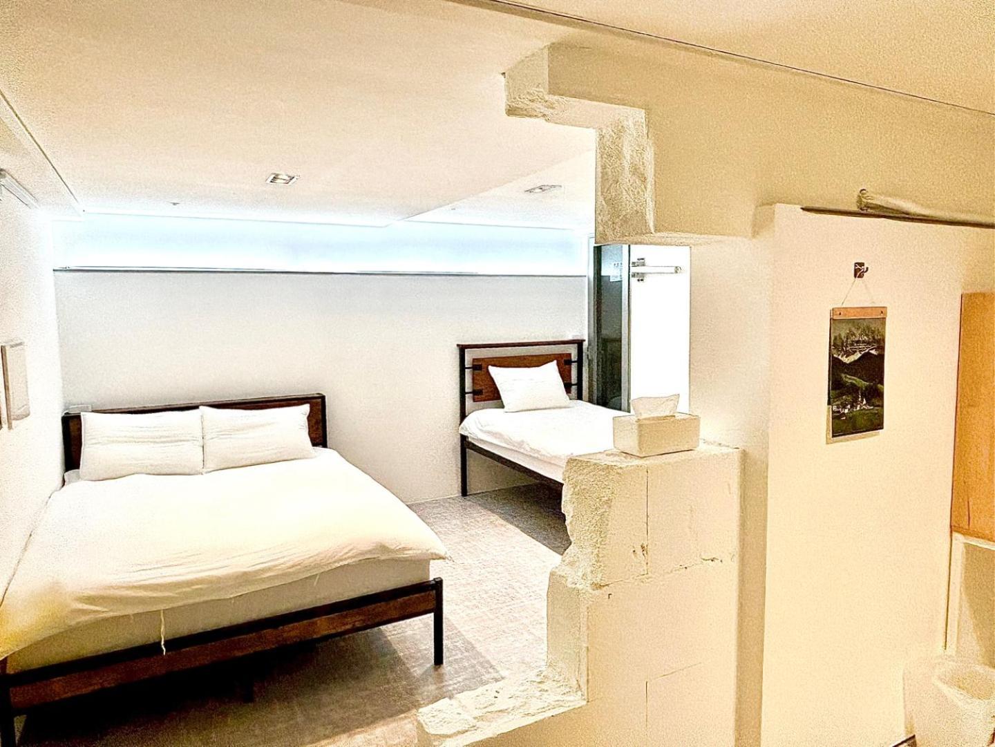 Look Home Guesthouse Сеул Екстериор снимка
